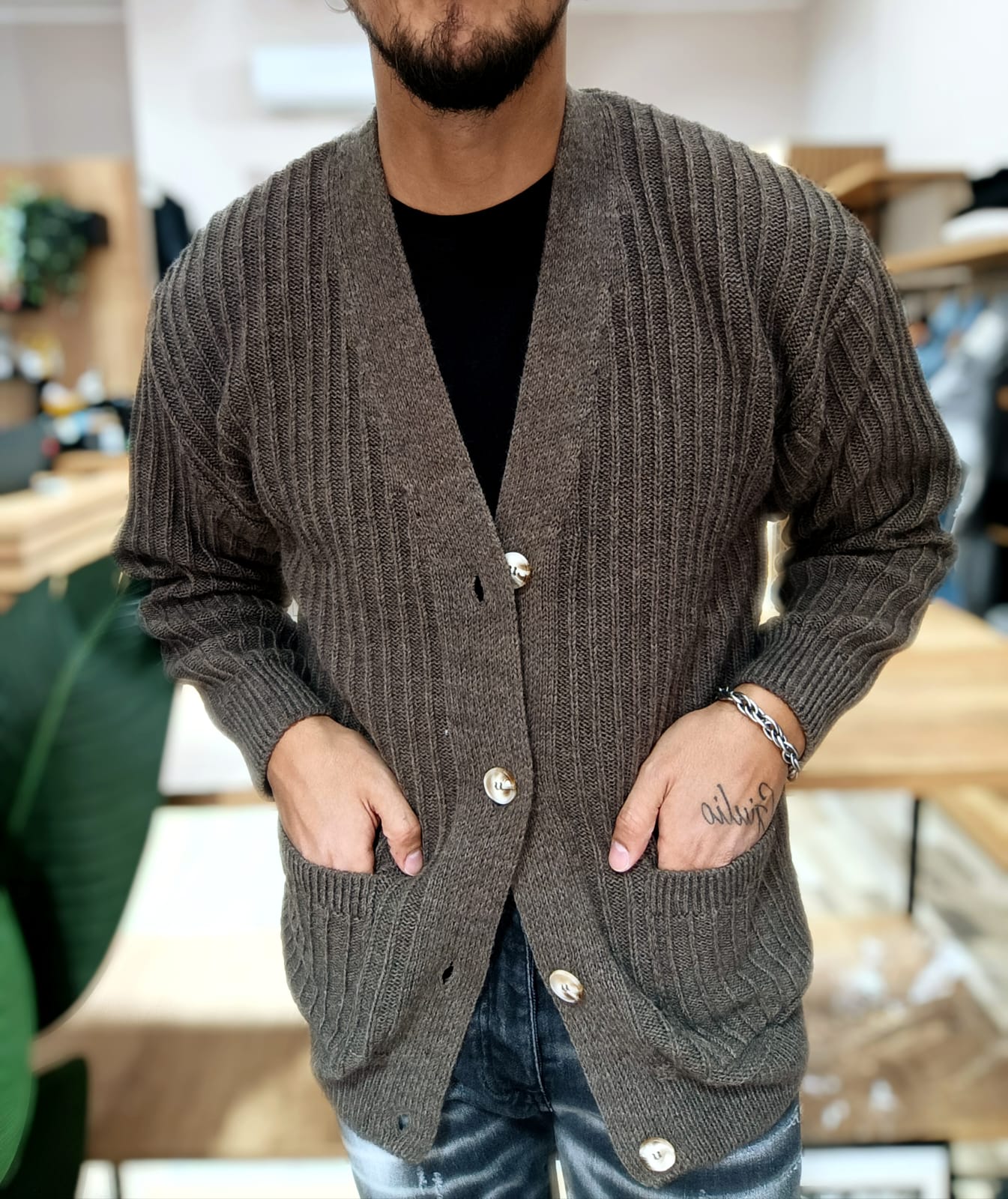 Cardigan Over