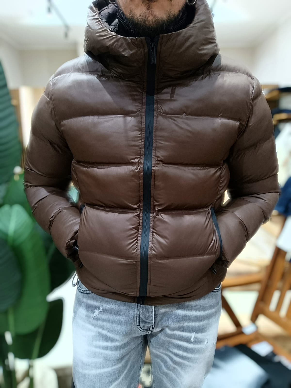 Bomber con cappuccio