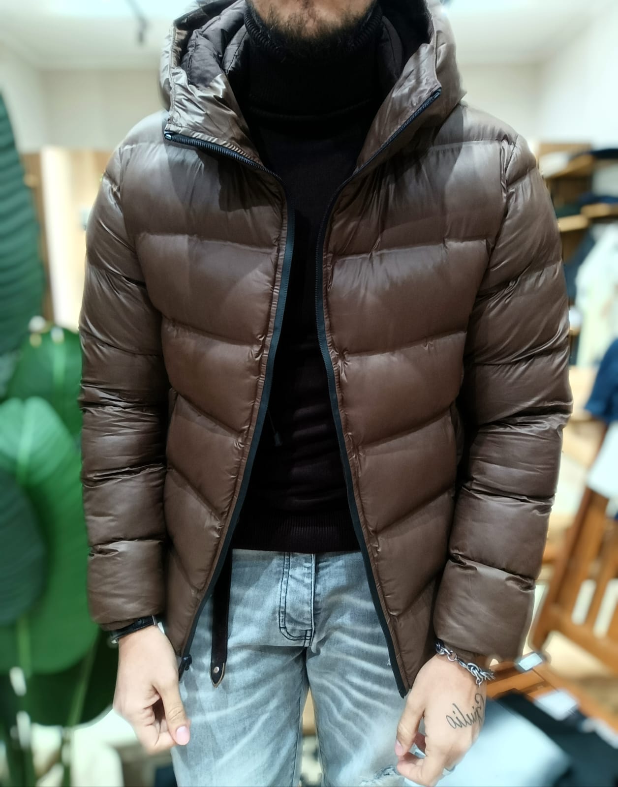 Bomber con cappuccio