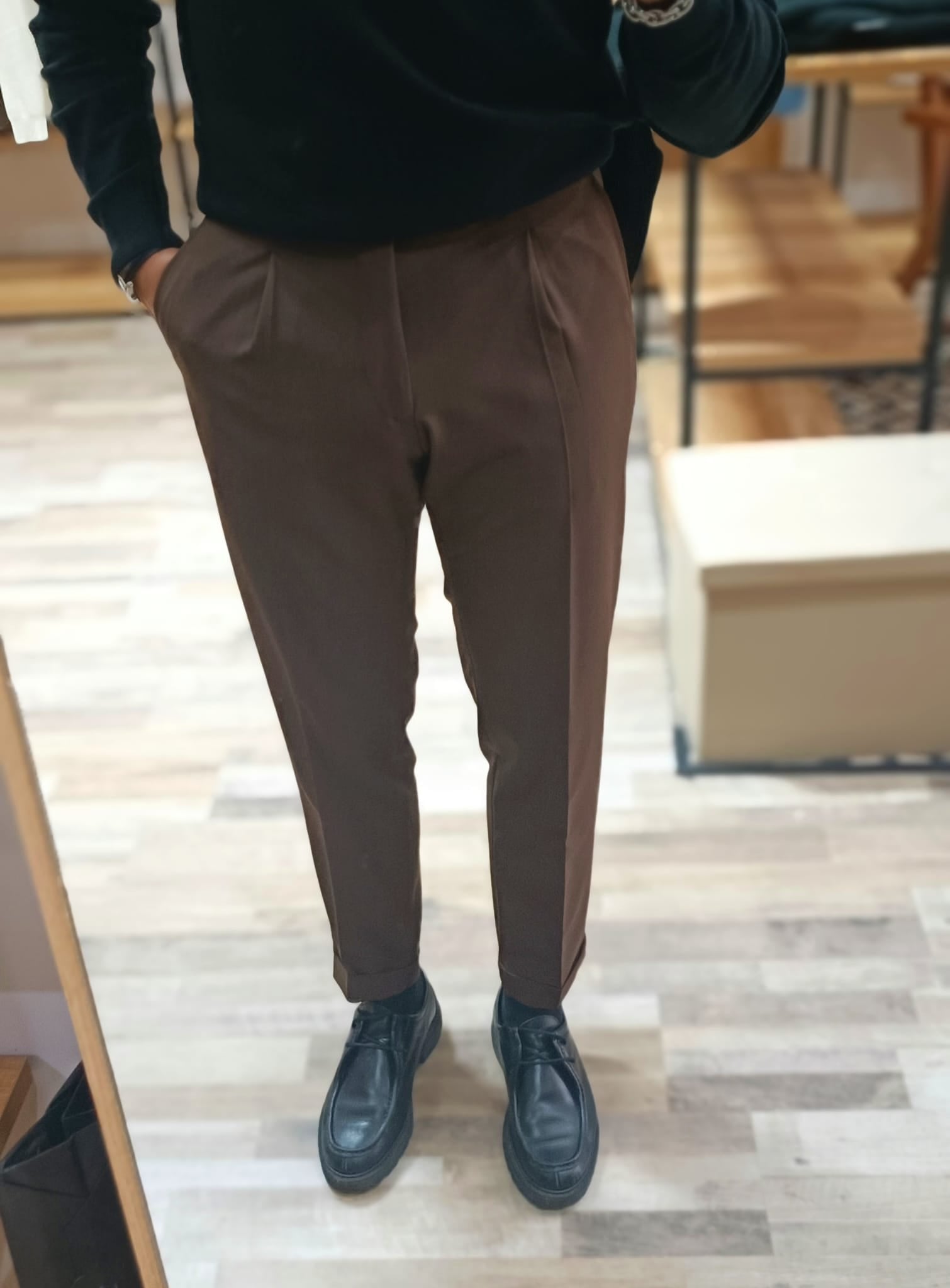 Pantalone con Fibbie